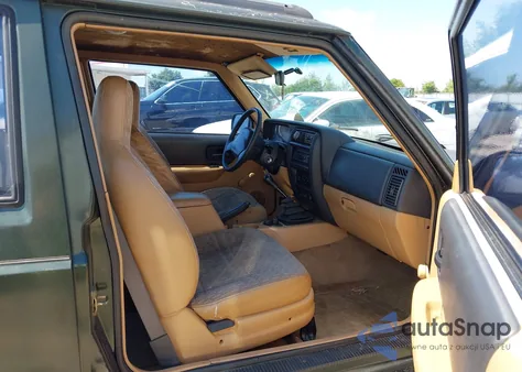 1998 Jeep Cherokee Se from USA, damaged, VIN 1J4FT27P0WL265454